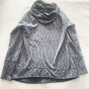Athleta grey tranquility space dye cowlneck pullover size Medium